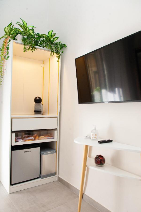 Arechi Room Салерно Екстериор снимка